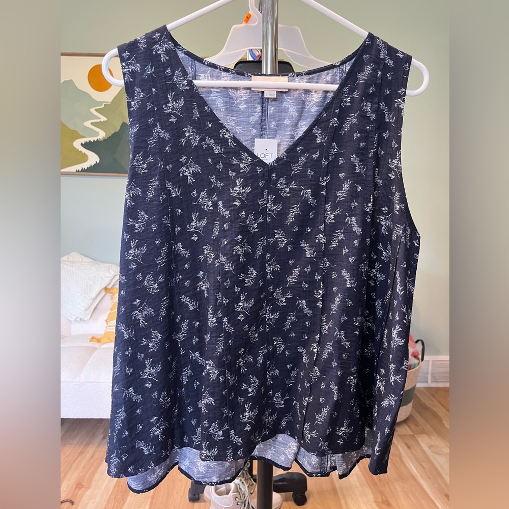 LOFT Navy Floral V-Neck Sleeveless Camisole